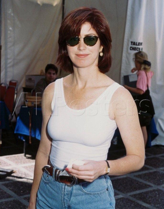 39 Hottest Dana Delany Bikini Pictures Will Make You Her Biggest Fan