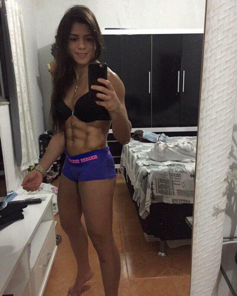 Claudia Gadelha Nude Pictures Which Are Basically Astounding The Viraler