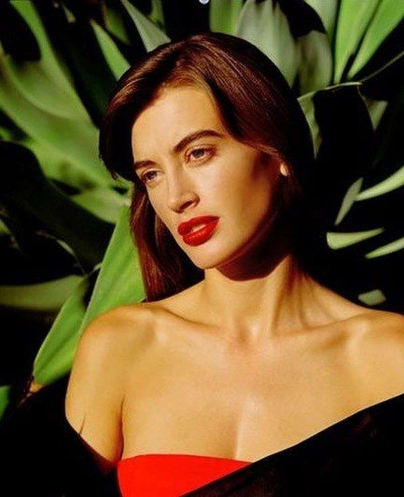 51 Hot Pictures Of Amanda Pays Demonstrate That She Is As Hot As Anyone