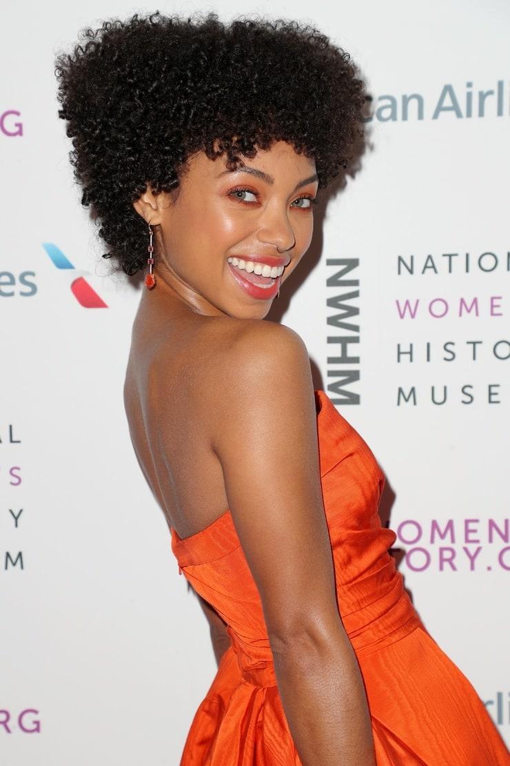 Hot Pictures Of Logan Browning Which Expose Her Curvy Body