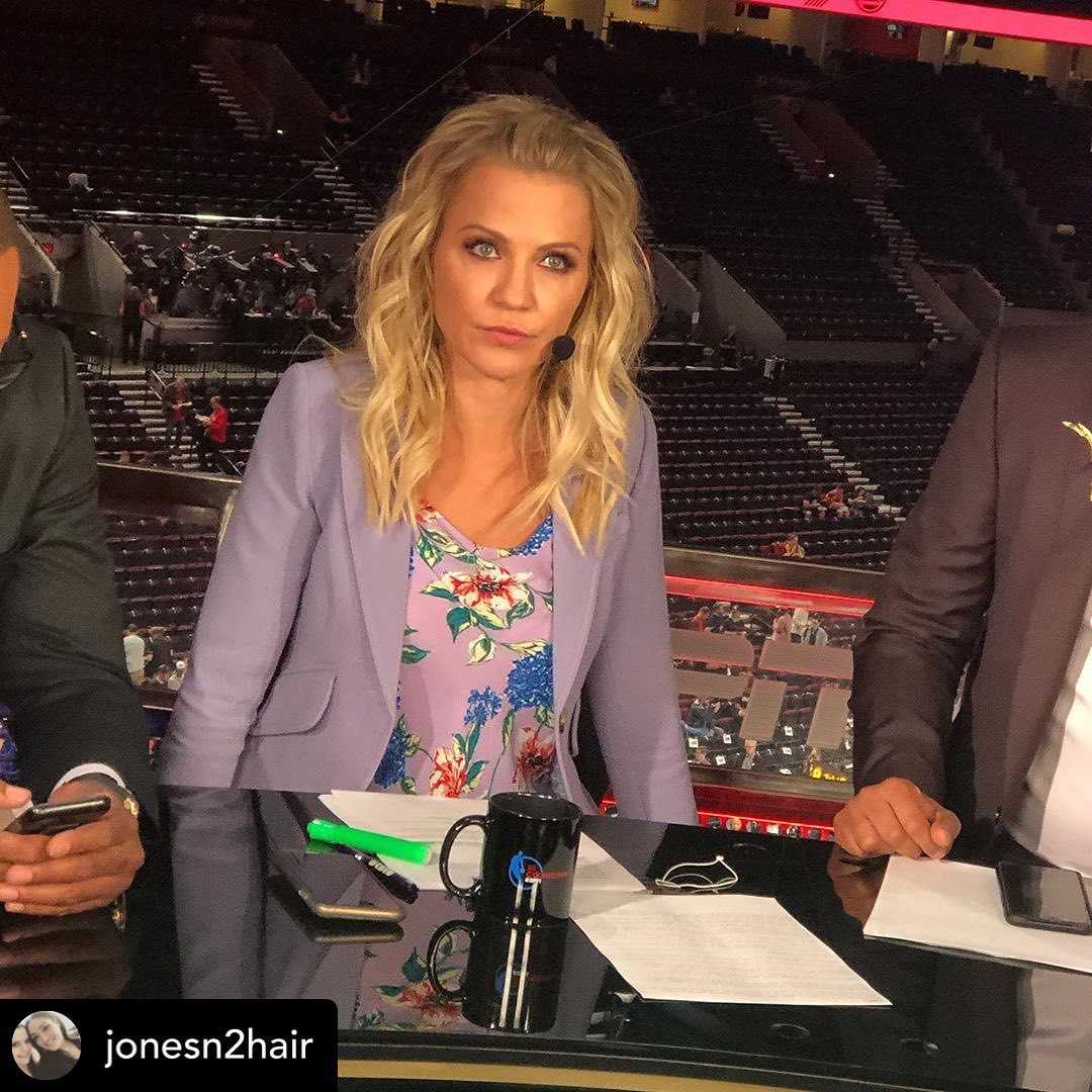 40 Hot Pictures Of Michelle Beadle Are Provocative As Hell | Best Of Comic Books