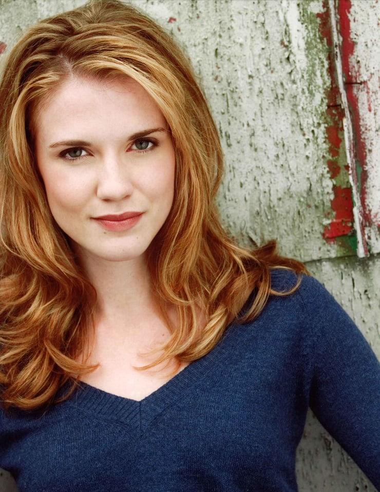 45 Hot Pictures Of Sara Canning Will Literally Make You Fall In Love Best O...
