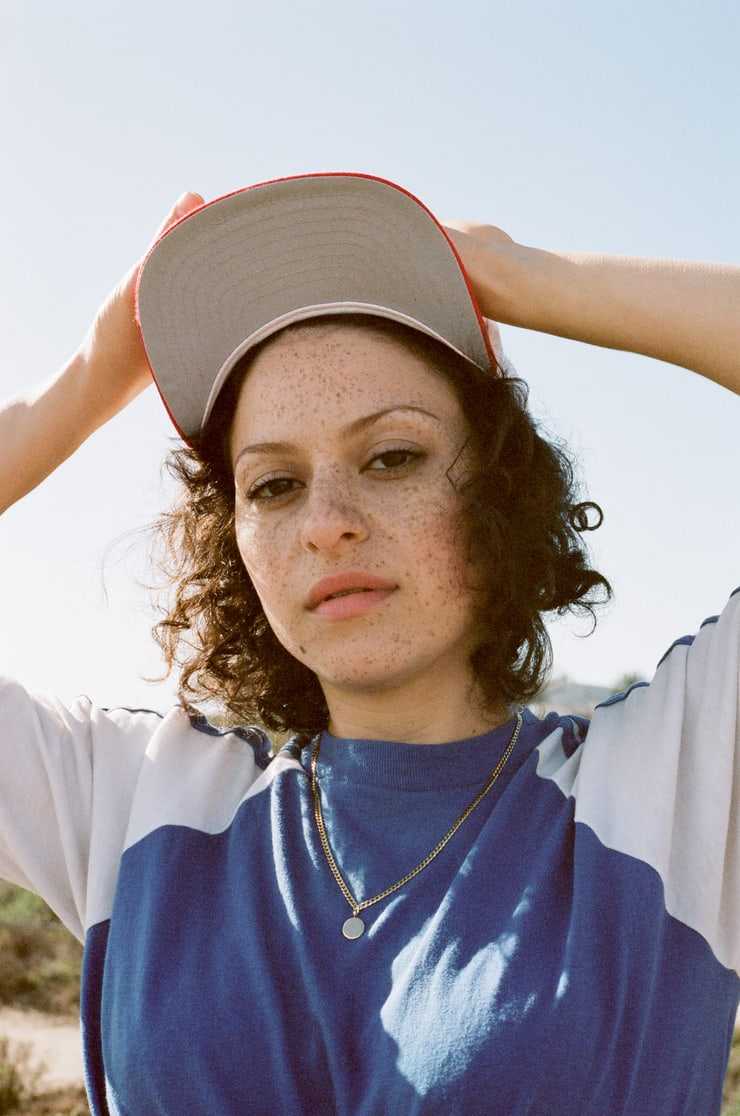 49 Hot Pictures Of Alia Shawkat That Are Basically Flawless | Best Of Comic Books