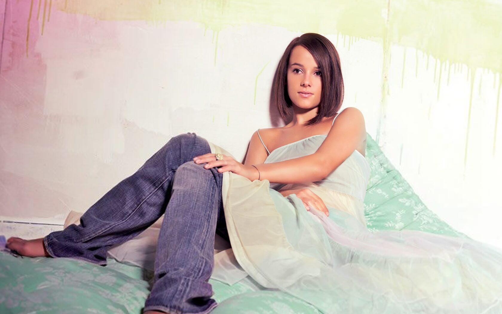 49 Hot Pictures of Alizee Will Prove That She Is A Goddess | Best Of Comic Books