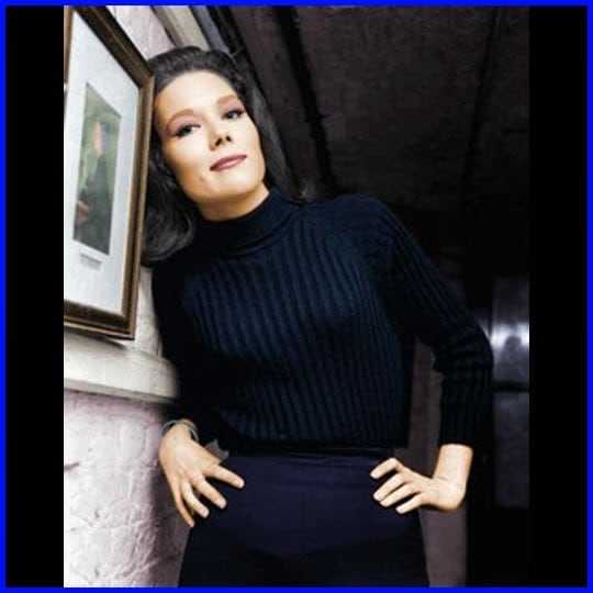 49 Hot Pictures Of Diana Rigg Which Prove She Is The Sexiest Woman On The Planet | Best Of Comic Books