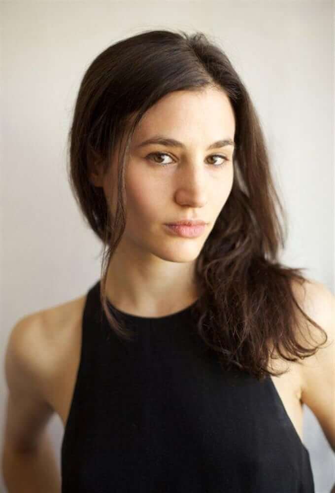 49 Hot Pictures of Elisa Lasowski Will Make You Believe She Is A Goddess | Best Of Comic Books