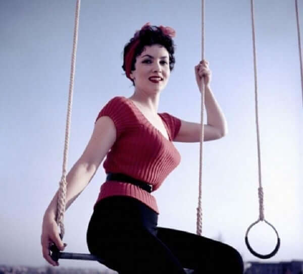49 Hot Pictures of Gina Lollobrigida Are Here To Turn Up The Temperature | Best Of Comic Books