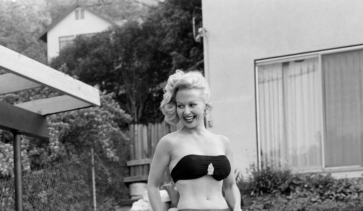 49 Hot Pictures Of Greta Thyssen Which Will Make Your Hands Want Her | Best Of Comic Books