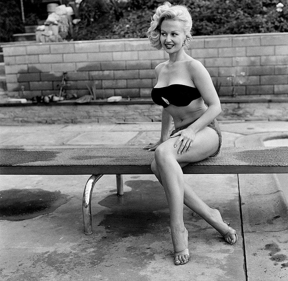 49 Hot Pictures Of Greta Thyssen Which Will Make Your Hands Want Her | Best Of Comic Books