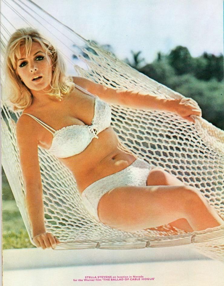 49 Hot Pictures Of Stella Stevens Prove Why American Actresses Are The Sexiest | Best Of Comic Books