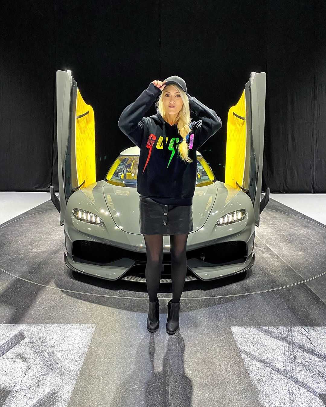 49 Hot Pictures Of Supercar Blondie Are Really Epic | Best Of Comic Books