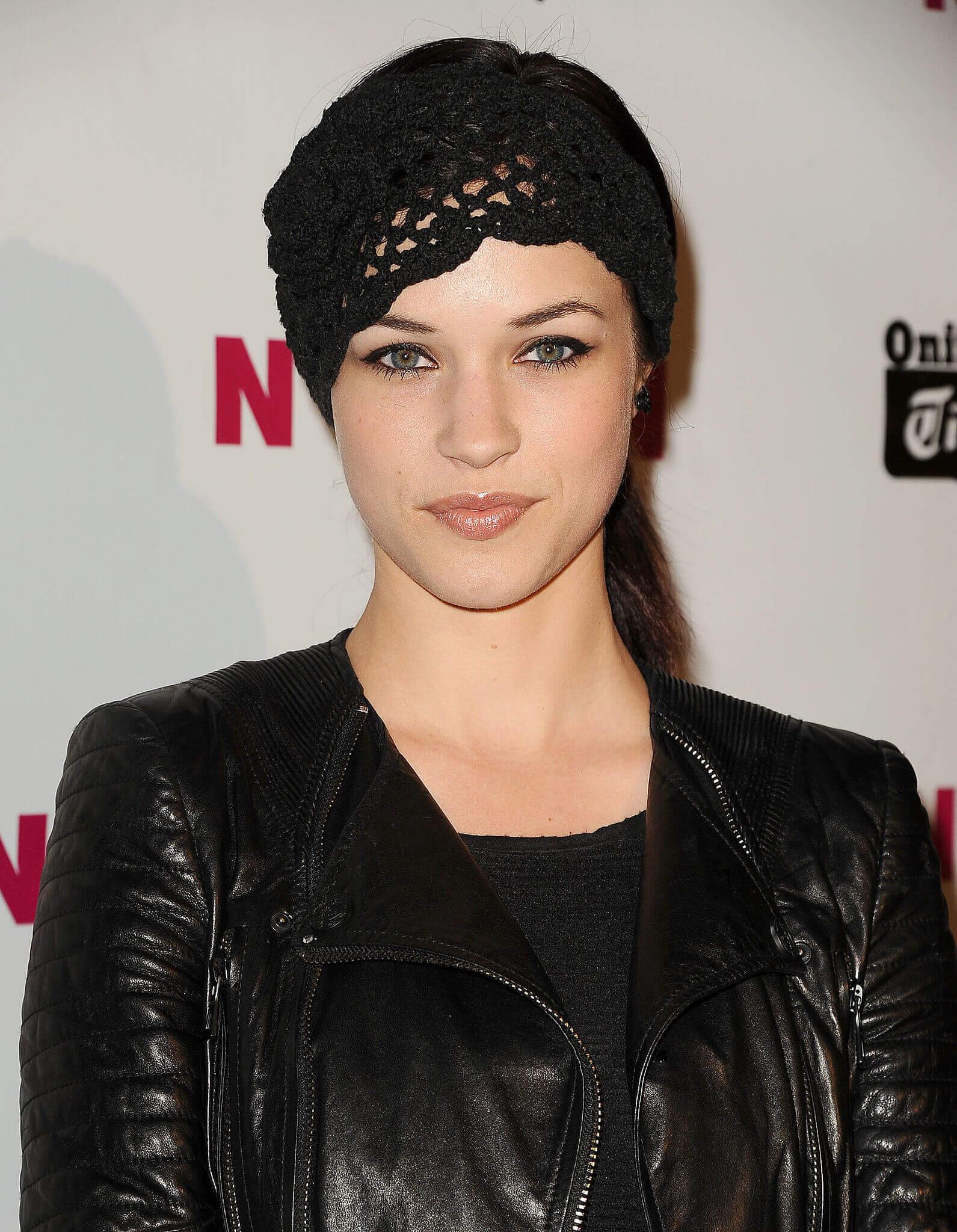 Hottest Alexis Knapp Bikini Pictures Will Inspire You To Get Rich