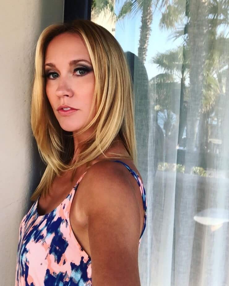 49 Hottest Anna Camp Boobs Pictures Are Here To Turn Your Sad Day Into A Fun Day | Best Of Comic Books