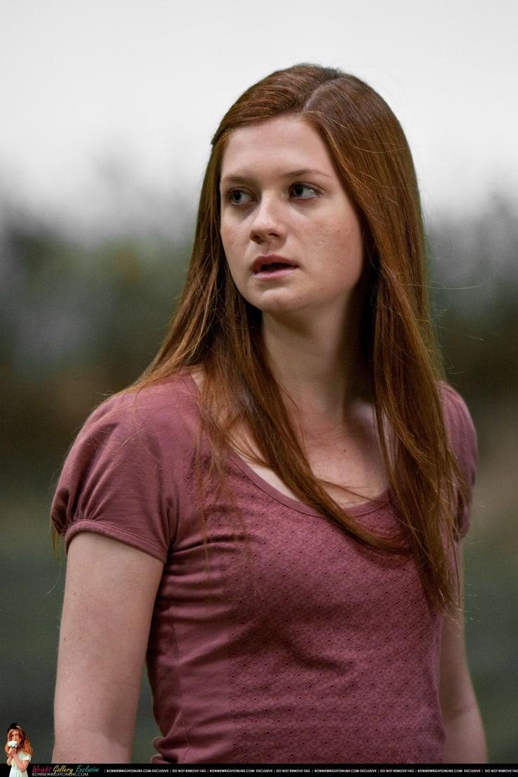49 Hottest Bonnie Wright Bikini Pictures Are Incredibly Sexy | Best Of Comic Books