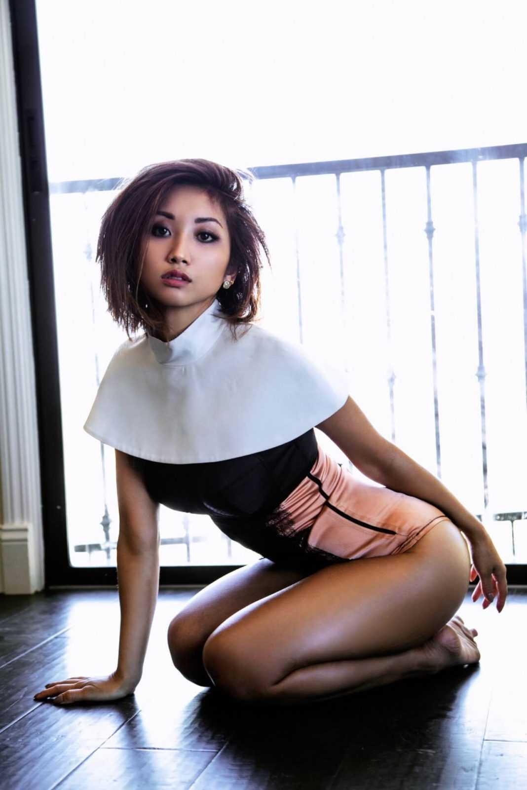 49 Hottest Brenda Song Bikini Pictures Will Make You Crave For Her | Best Of Comic Books