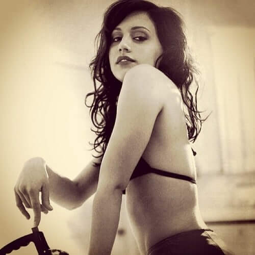 49 Hottest Brittany Murphy Bikini Pictures Are Perfect Definition Of Beauty | Best Of Comic Books