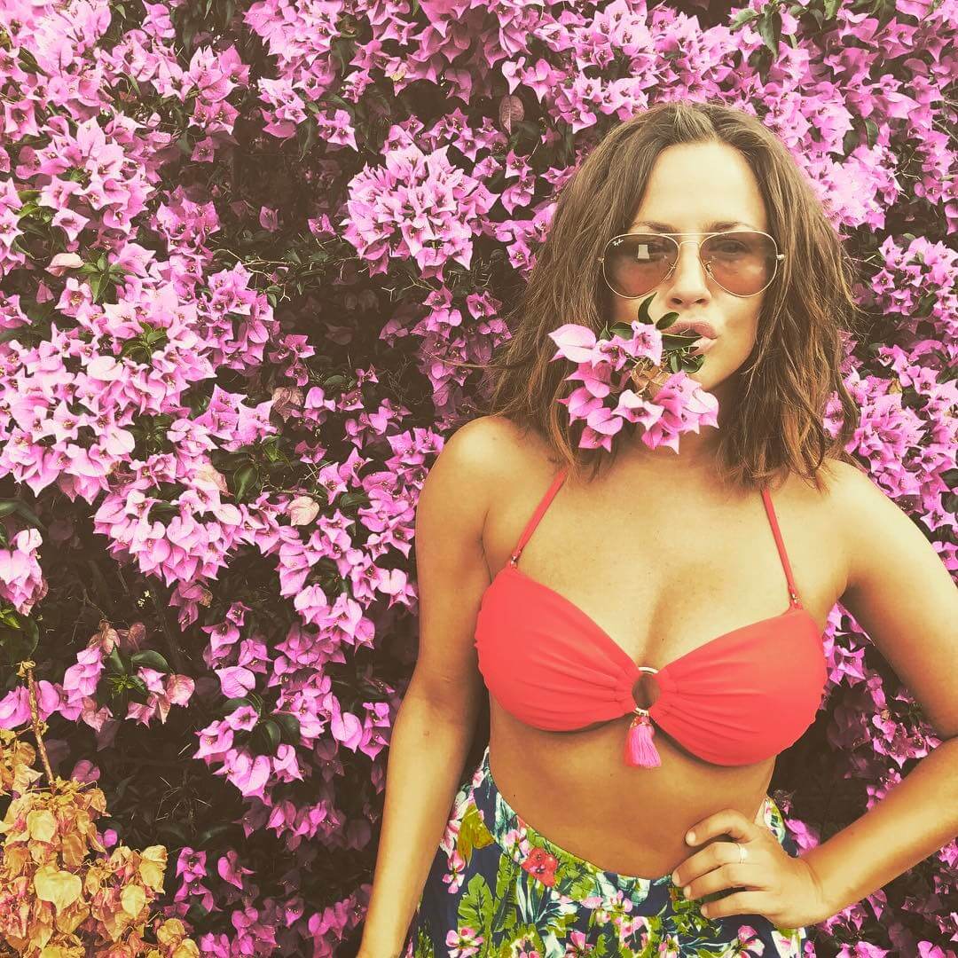 49 Hottest Caroline Flack Bikini Pictures Are Here To Make You All Sweaty With Her Hotness | Best Of Comic Books