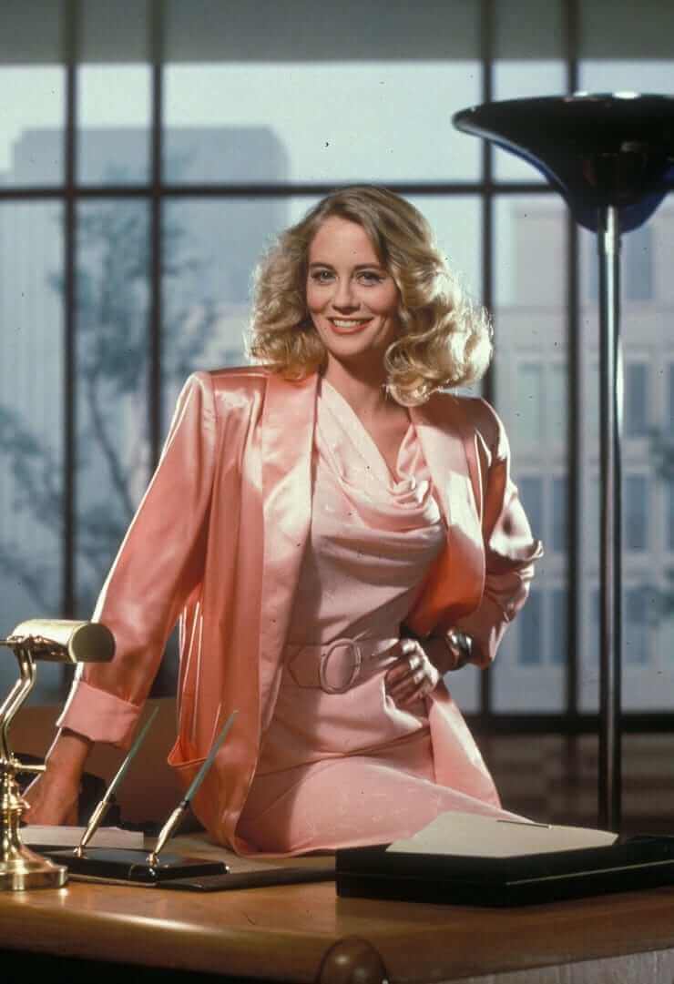 49 Hottest Cybill Shepherd Bikini Pictures Will Make Your Day A Super-Win! | Best Of Comic Books