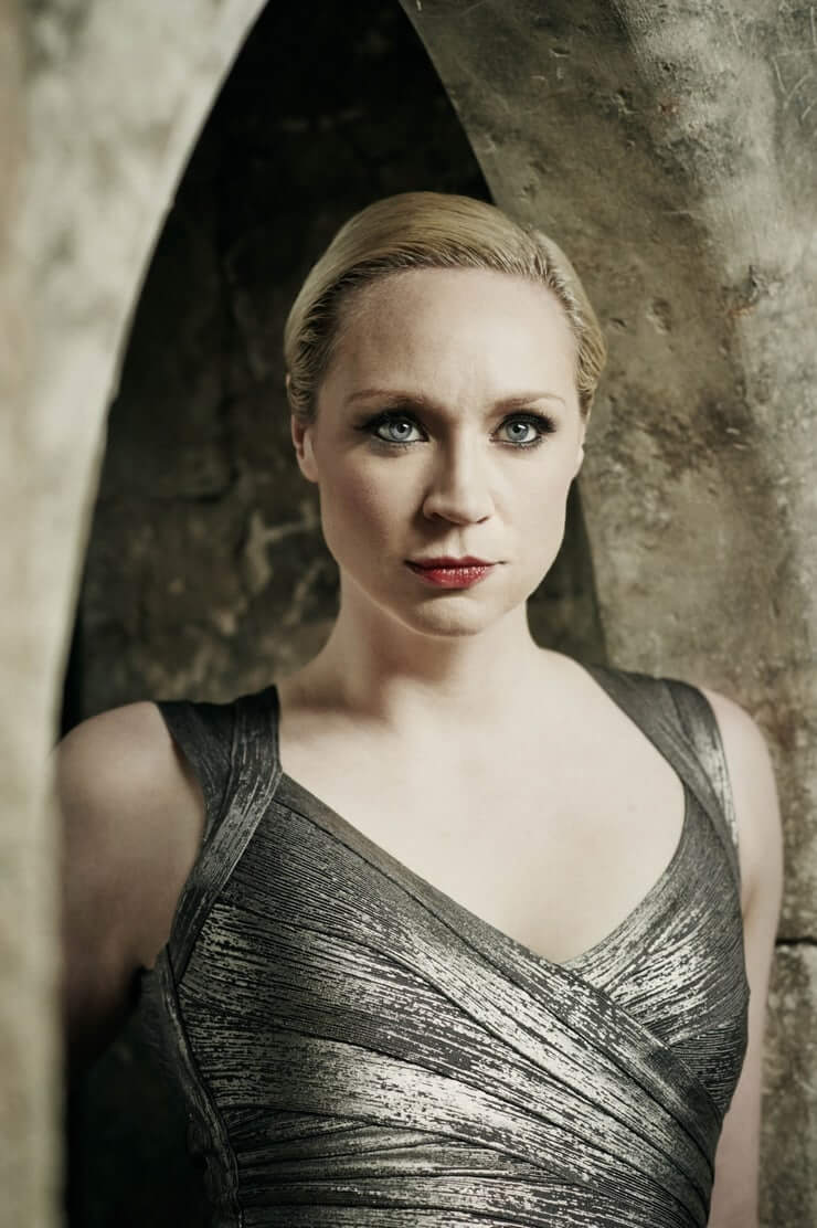 49 Hottest Gwendoline Christie Big Butt Pictures Are Wet Dreams Stuff | Best Of Comic Books