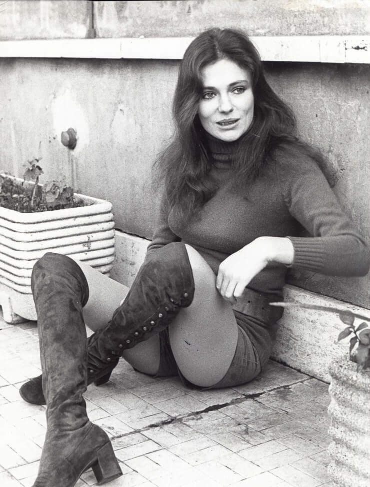 49 Hottest Jacqueline Bisset Bikini Pictures Are One Hell Of A Joy Ride | Best Of Comic Books
