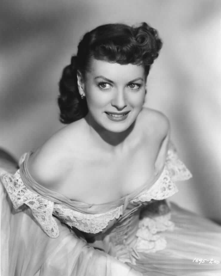 49 Hottest Maureen O’Hara Boobs Pictures Will Get You Dreaming About Her | Best Of Comic Books