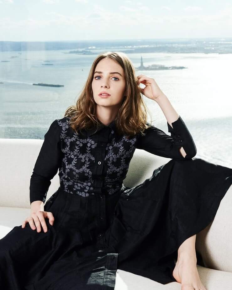 49 Hottest Maya Hawke Bikini Pictures Will Motivate You To Win Her Over | Best Of Comic Books