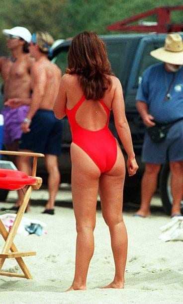 Hottest Yasmine Bleeth Big Butt Pictures Will Rock Your World With Beauty And Sexiness The
