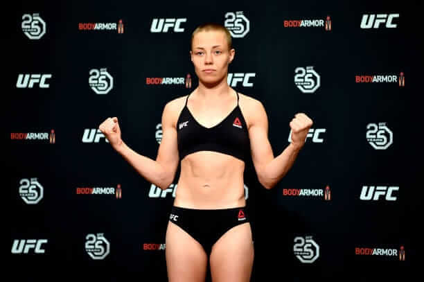 UFC: New UFC champion poses nude with just her belt - After being crowned  UFC straw-weight champion,... | MARCA English