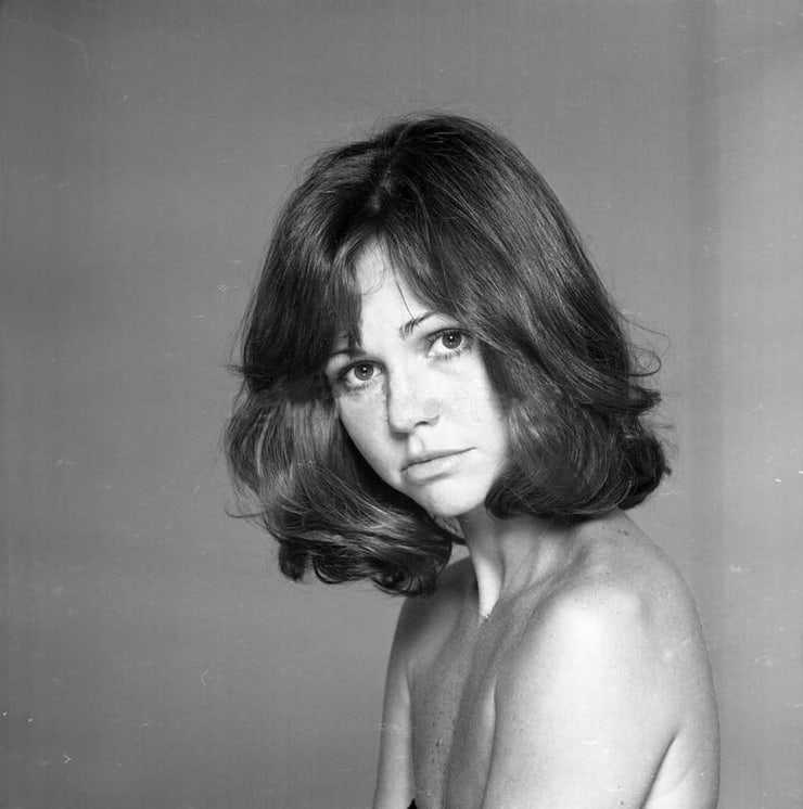 49 Sally Field Hot Pictures Are So Hot That You Will Burn | Best Of Comic Books