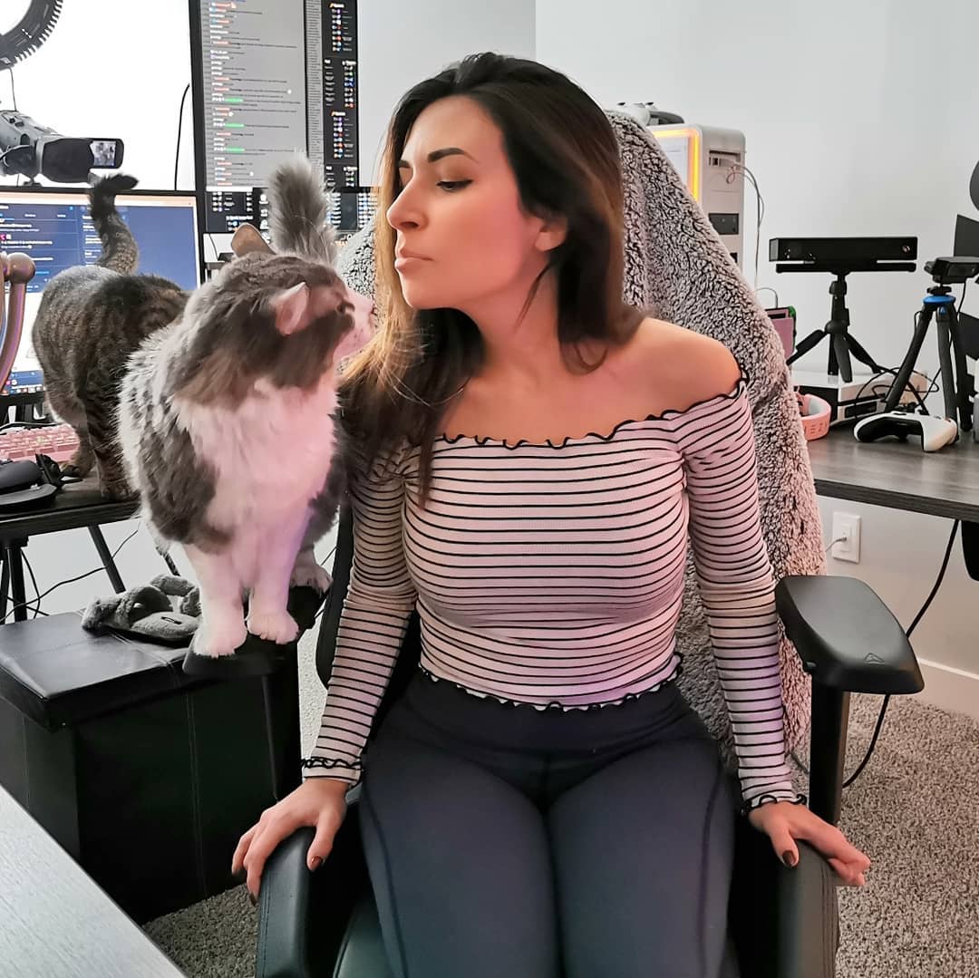 51 Hot Pictures Of Alinity Divine Will Make You Gaze The Screen For Quite A Long Time | Best Of Comic Books