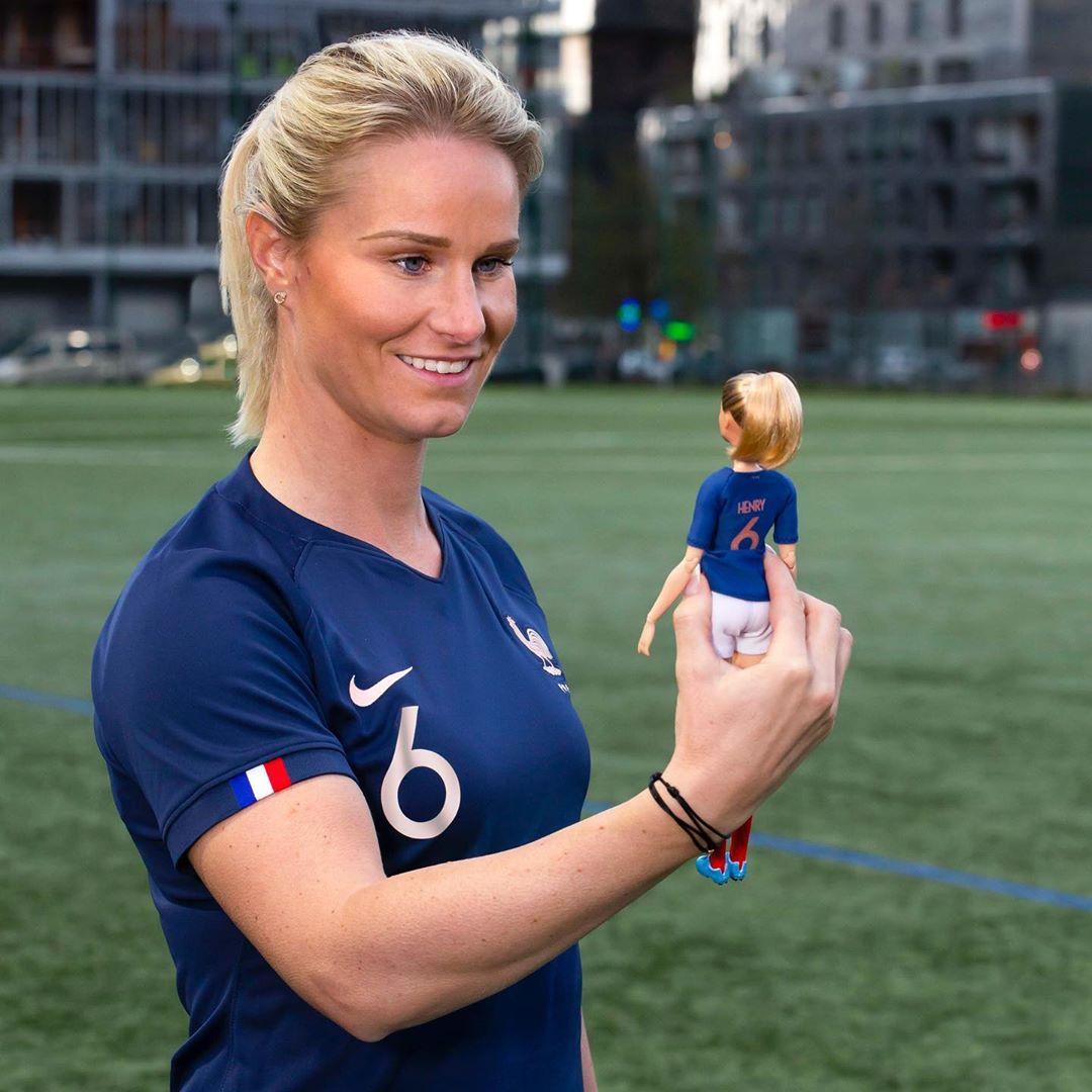 51 Hot Pictures Of Amandine Henry Are Simply Excessively Damn Hot | Best Of Comic Books