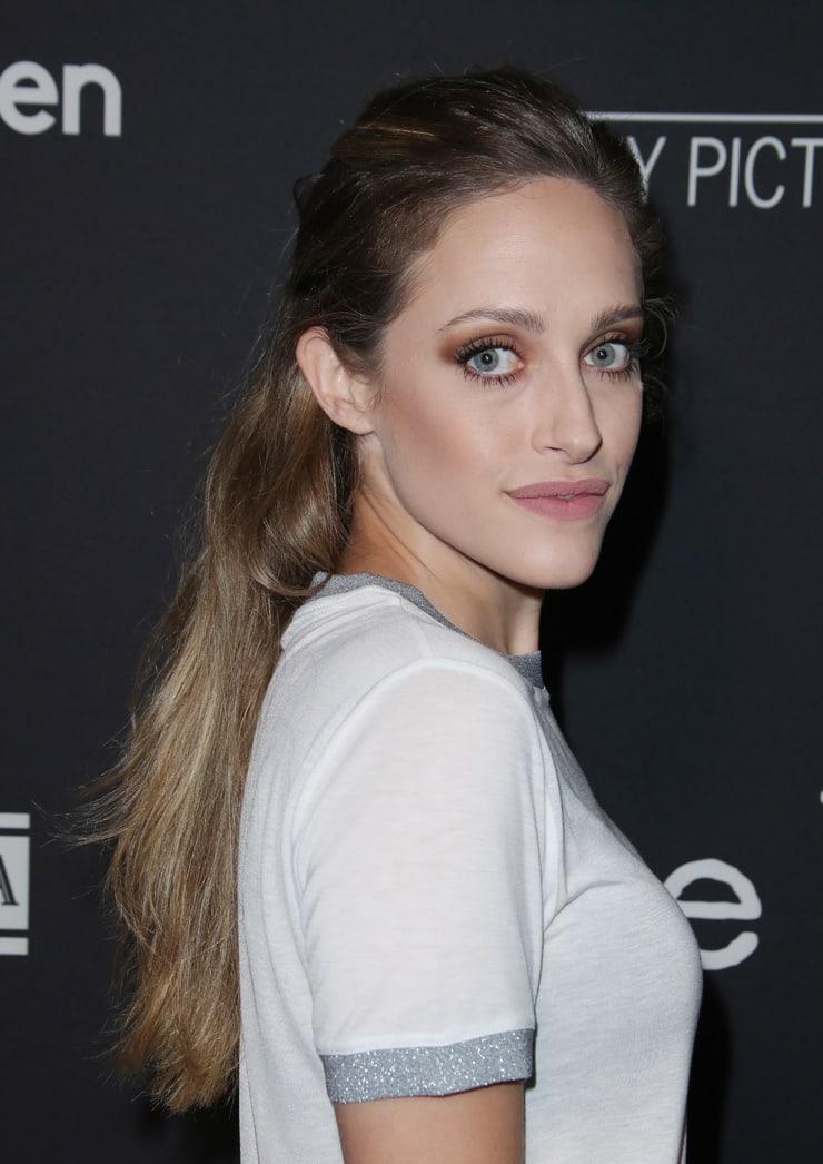 51 Hot Pictures Of Carly Chaikin Demonstrate That She Is As Hot As Anyone Might Imagine | Best Of Comic Books