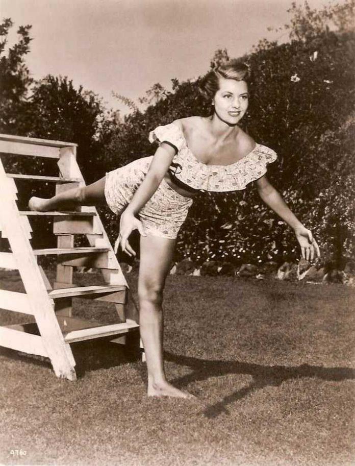 51 Hottest Cyd Charisse Big Butt Pictures Are Sure To Leave You Baffled | Best Of Comic Books