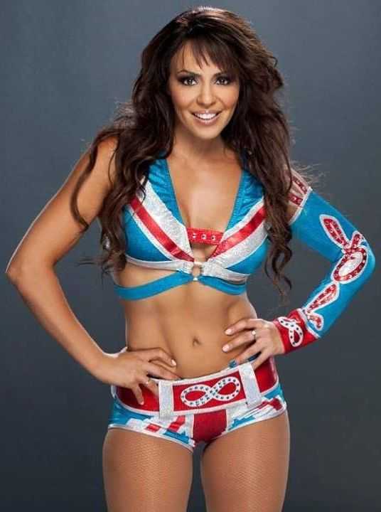 51 Hottest Layla El Bikini Pictures Are A Genuine Masterpiece | Best Of Comic Books