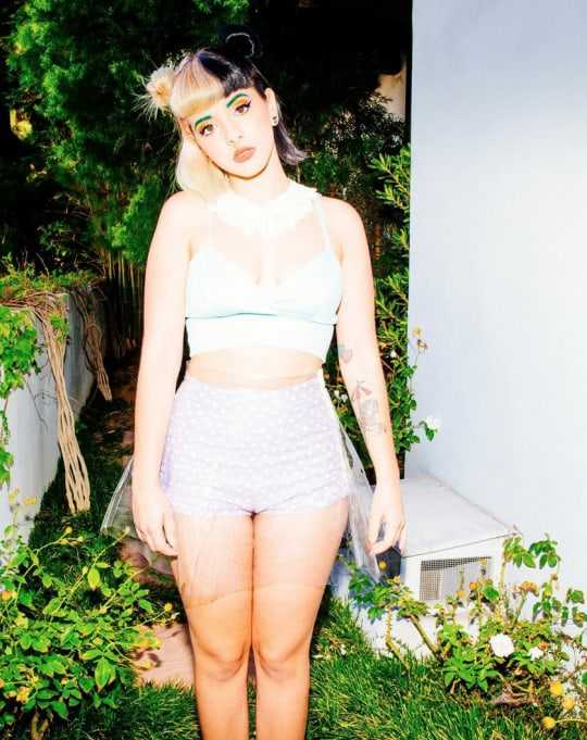 51 Hottest Melanie Martinez Big Butt Pictures That Will Make Your Heart Pound For Her | Best Of Comic Books