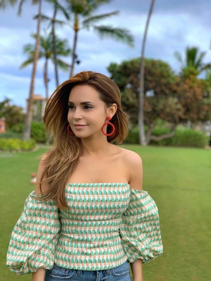 51 Hottest Rosanna Pansino Big Butt Pictures Which Demonstrate She Is The Hottest Lady On Earth | Best Of Comic Books