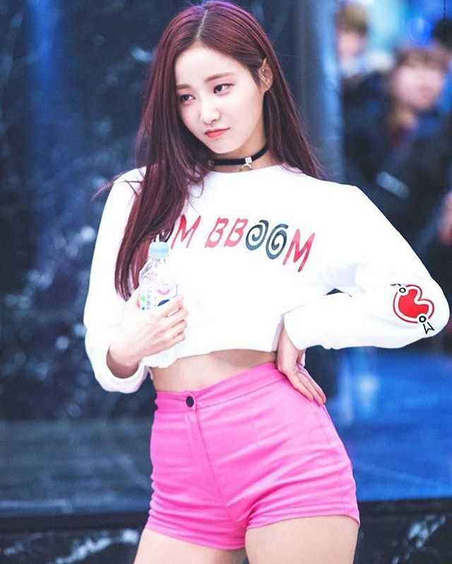 51 Hottest Yeonwoo Big Butt Pictures Which Will Make You Succumb To Her | Best Of Comic Books