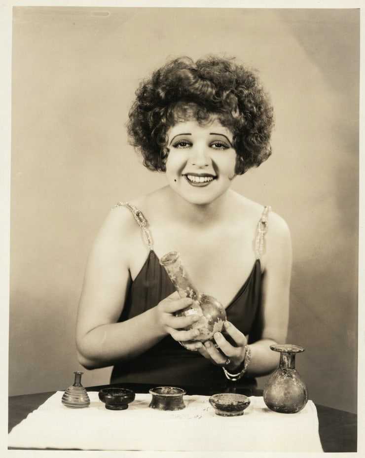 51 Sexy Clara Bow Boobs Pictures That Will Make You Begin To Look All Starry Eyed At Her | Best Of Comic Books