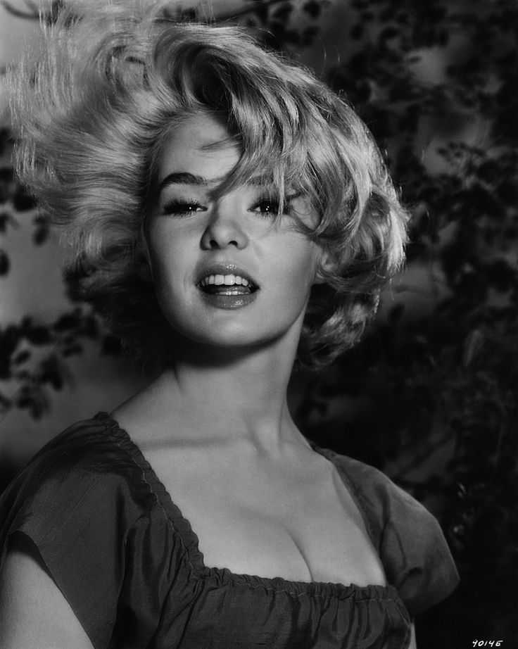 51 Sexy Joey Heatherton Boobs Pictures Are Essentially Attractive | Best Of Comic Books