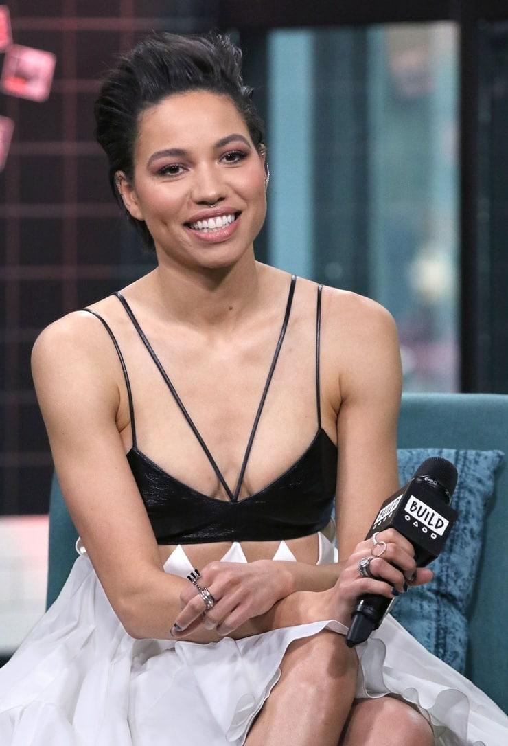 51 Sexy Jurnee Smollett-Bell Boobs Pictures Will Induce Passionate Feelings for Her | Best Of Comic Books