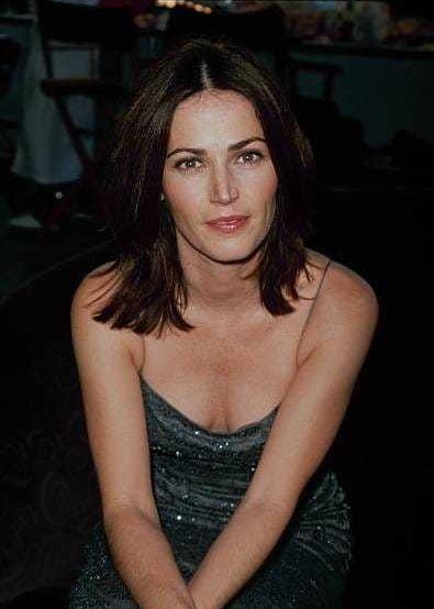 51 Sexy Kim Delaney Boobs Pictures Uncover Her Awesome Body | Best Of Comic Books