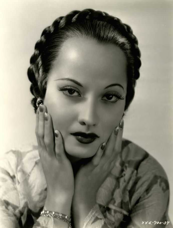 51 Sexy Merle Oberon Boobs Pictures Are A Charm For Her Fans | Best Of Comic Books