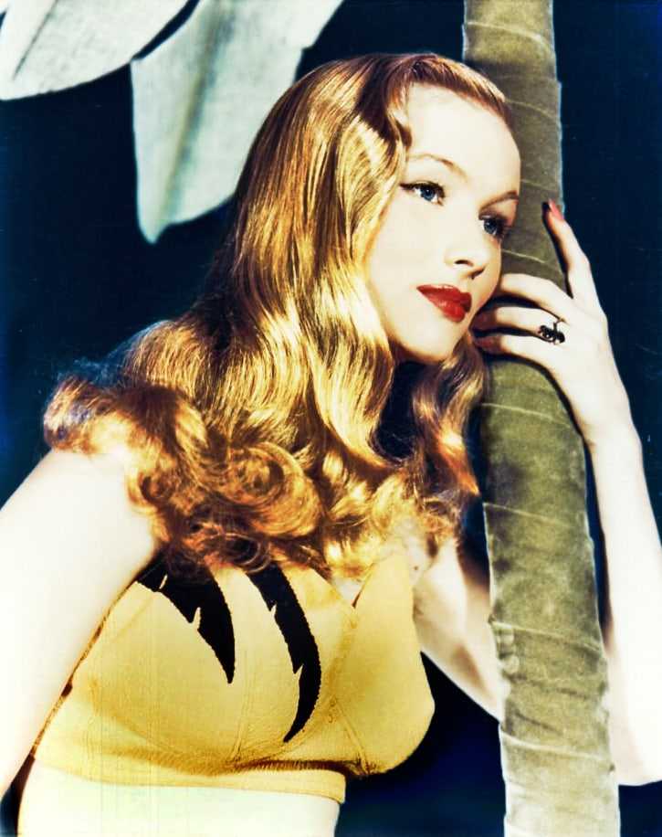 51 Sexy Veronica Lake Boobs Pictures Are Hot As Hellfire | Best Of Comic Books