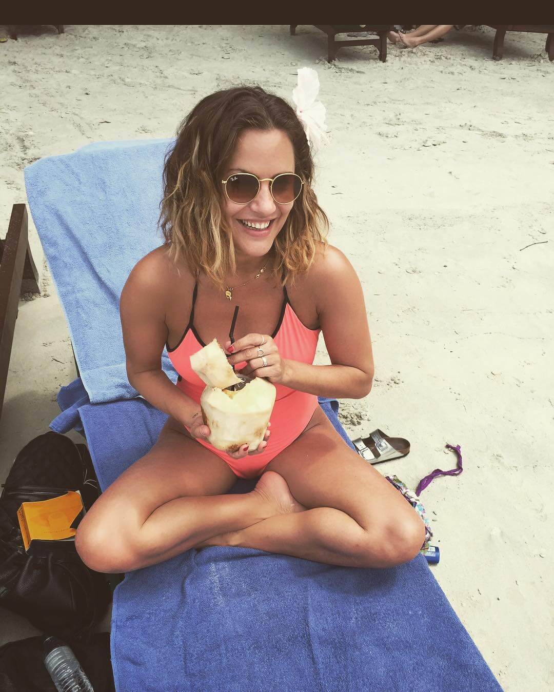 55+ Hot Pictures of Caroline Flack Shows She Has Best Hour-Glass Figure | Best Of Comic Books