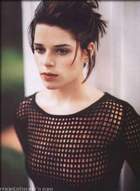 55+ Hottest Neve Campbell Boobs Pictures Will Make You Hot Under You Collars | Best Of Comic Books