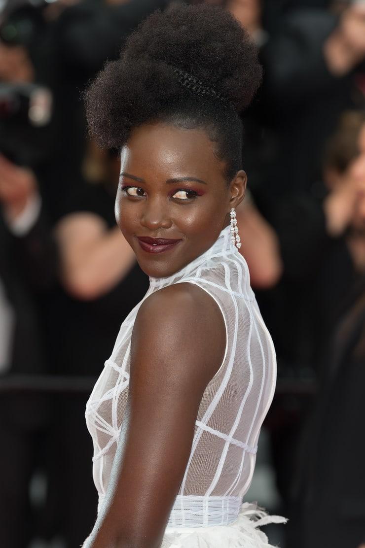 55+ Sexy Lupita Nyong’o Boobs Pictures That Are Essentially Perfect | Best Of Comic Books
