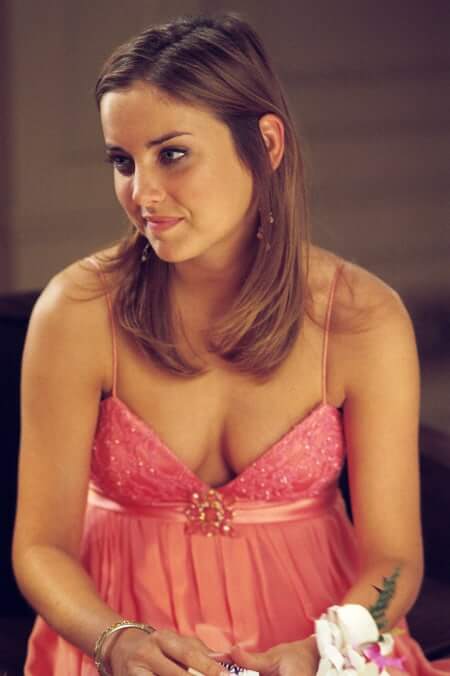 59 Jessica Stroup Sexy Pictures Prove She Is Hotter Than Tobasco | Best Of Comic Books