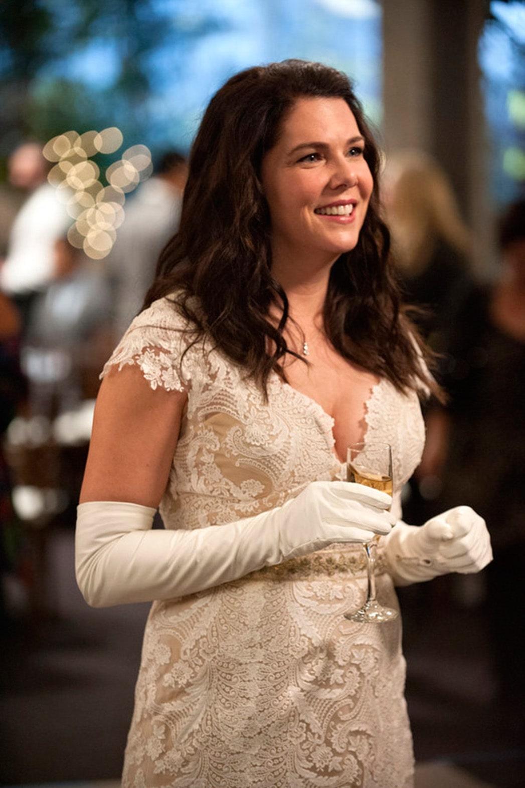 60+ Hottest Lauren Helen Graham Boobs Pictures Are Here To Make You All Sweaty With Her Hotness | Best Of Comic Books