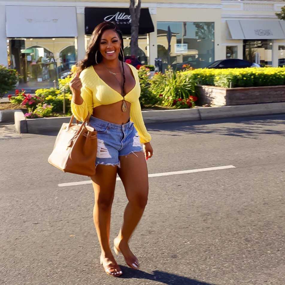 61 Hot Pictures Of Malaysia Pargo Which Will Make You Slobber For Her | Best Of Comic Books