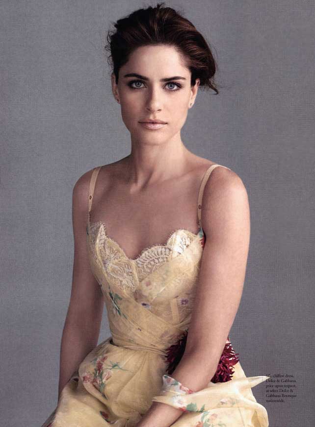 61 Hottest Amanda Peet Boobs Pictures Define The Meaning Of Beauty | Best Of Comic Books